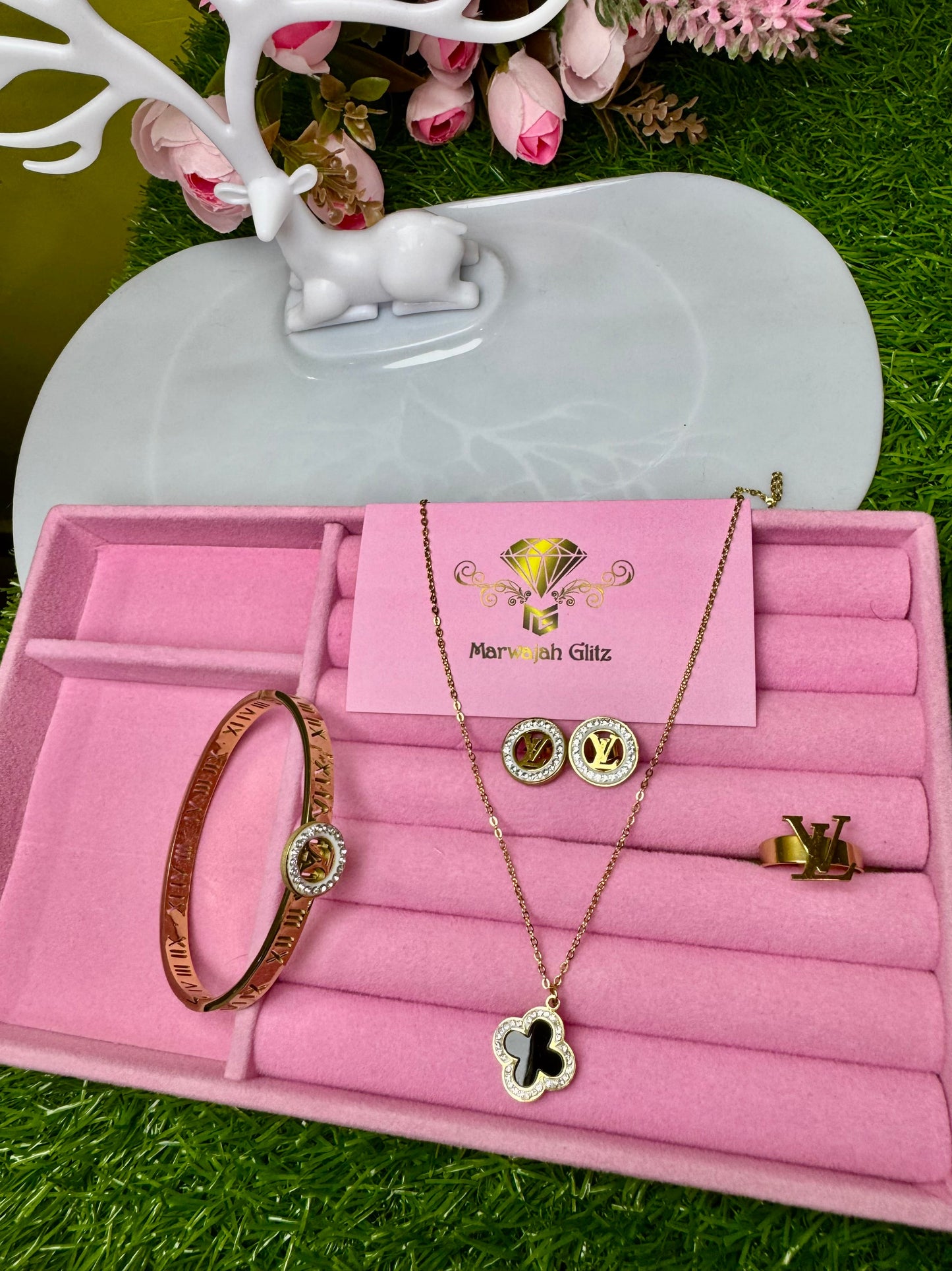 ✨ Branded LV inspired Jewelry Set – Iconic Elegance and Luxury ✨