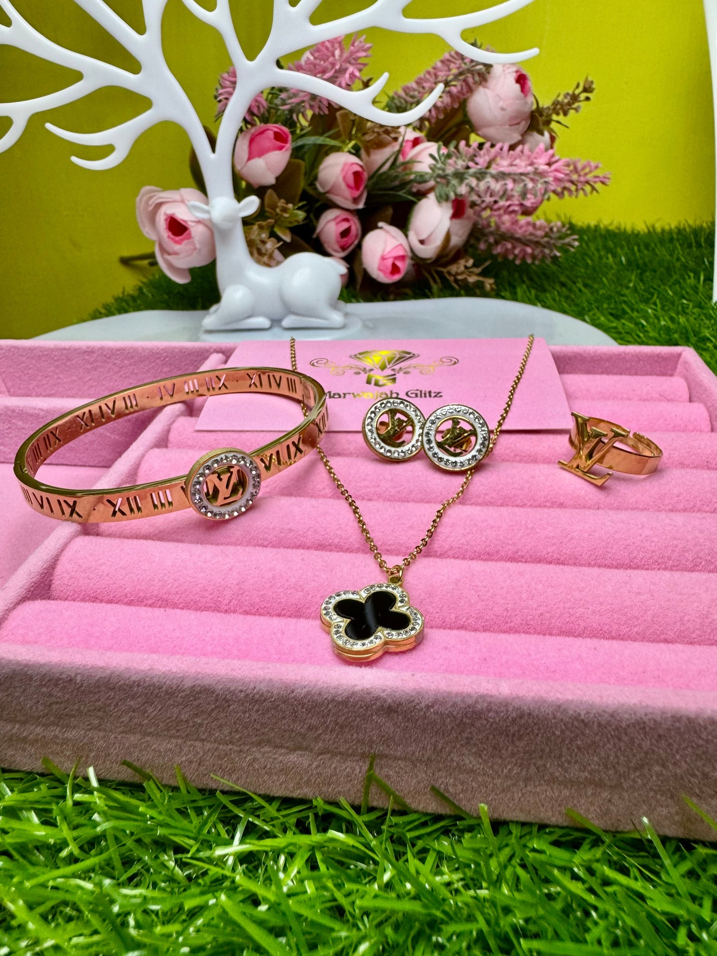 ✨ Branded LV inspired Jewelry Set – Iconic Elegance and Luxury ✨